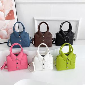 Tasarımcı Elbise Omuz Çantası Yüksek Kaliteli Çanta Kadın Düzensiz Hobo Çanta Mini PU Deri Deri Moda Moda Çantası Crossbody El Çantalı Çanta Totes