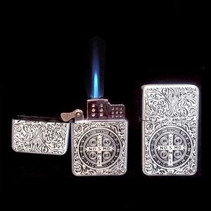 Lighters 2023 Vintage Constantine Rüzgar Poping Daha Hafif Metal Torçu Kompakt Bütan Şişme Akıllı Antik Seri Sigara Aksesuarları Aracı YQ240222