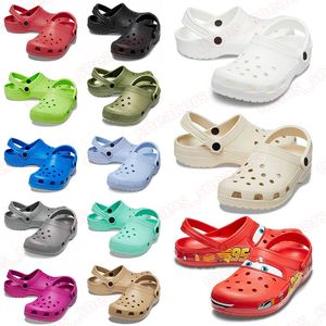 kids crocs women mens salehe bembury croc charms crocks Designer fivela slide plataforma plana branco cor-de-rosa carro sapatos loafers de borracha 【code ：L】