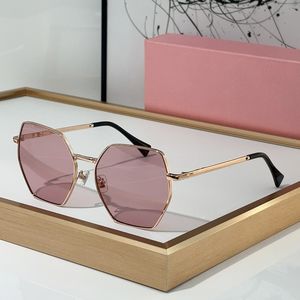 Designer-Sonnenbrillen für Damen, Miui-Sonnenbrillen, geformte Brillen, einfacher europäischer Stil, Metall, leichte Rahmen, Süße, Outdoor-Brillen, Damen-Sonnenbrillen, rosa Farbtöne