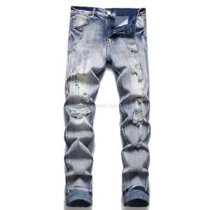 Jeans con ricamo a lettera da uomo Pantaloni strappati con foro retrò da uomo in difficoltà per uomo Pantaloni dritti in denim Hip Hop Pantaloni Jean casual