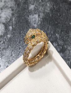 2018 Moda Yılan Yüzük Leydi Yüzük Moda Tasarımı Uzun Parmak Mücevherleri Kadınlar İçin Yüksek Kaliteli Yılan Şekilli Yüzük Partisi4752958