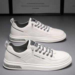 Spor ayakkabı erkekler rahat nefes alabilen beyaz moda sürüş yürüyüş tenis ayakkabıları erkek paten daireleri için ücretsiz shhipping yürüyüş tasarımcısı ayakkabı fabrika öğesi 1987 821