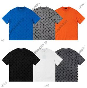 24SS Europe Mens T Shirt Tasarımcı Tee Yaz Vücut Mektup Baskı Tişört Kısa Kollu Tişört Tişört Pamuk Tişörtü Siyah Beyaz Gri Mavi Turuncu S-XT