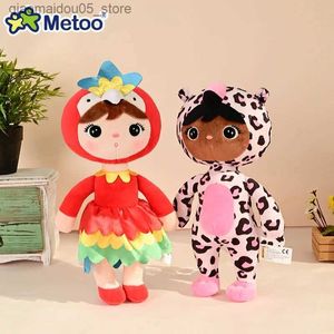 Peluş Bebekler Metoo Peluş Bebek Karnaval Partisi Moda Moda Pembe Yaramaz Kara Panter Renk Bebek Parrot Yumuşak Emniyet Kemeri Uyku Bebek Doğum Günü Hediyesi Q240227