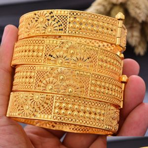 CHARM BRACELETS Lüks Hint Dubai Altın Renk Bangles Kadınlar için Düğün Gelin Bilezik Bijoux Jewellry 230508 Damla Teslimat DHX0K