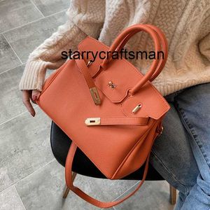 Orijinal deri el çantası L kadın çantası yeni moda Koreli çok yönlü crossbod omuz çanta