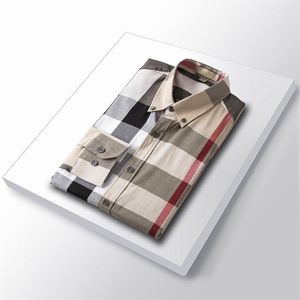 Kleid Casual Herrenhemden Luxurys Slim Silk Designer T-Shirts Langarm Mode T Business Kleidung Plaid Marken 2024