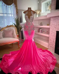 Ярко-розовые платья для выпускного вечера с бриллиантами для черных девочек 2024, бархатные бусины и стразы, вечерние платья, вечернее платье русалки, Vestidos De Gala 0228