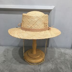 Geniş Memlu Şapkalar Kova Varış Raffia Hasır Şapka Mektup ve zincir disketi olan kadınlar için Summer Lady Beach Cap 230831