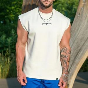 Erkek T gömlek yaz kıyafetleri rahat o boyun kolsuz moda mektubu baskı basit spor tees gömlek erkekler boş zaman tank üstleri