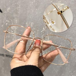 Güneş gözlüğü moda metal büyük kare çerçeve anti mavi ışık gözlükleri altın gümüş siyah lens parıltı düz göz üretimi sade