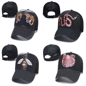 Top Caps 2022 Tasarımcı Erkek Beyzbol Kapakları Kadın Marka Tiger Baş Şapkalar Arı Sınak Leopar İşlemeli Kemik Erkekler Kadınlar Casquette Güneş Şapk Gorras Sports File Trucker Cap