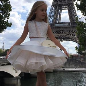 Kız elbise fildişi beyaz saten kabarık kısa kolsuz dantel boncuklu sırtsız çiçek elbise düğün sevimli küçük çocuk cemaat topu
