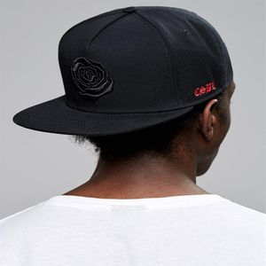 Yüksek kaliteli şapka klasik moda hip hop markası ucuz erkek kadın snapbacks siyah kırmızı csbl sipariş cap318r