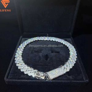 Pass Diamond Miami Hip Hop Takı VVS Stone Moissanite 925 Gümüş Kolye Miissanite Küba Bağlantı Zinciri Erkekler için CSNJA