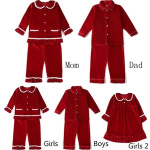 Conjuntos de roupas atacado 2023 bebê crianças meninos e meninas irmãos pijamas família combinando pijamas crianças vermelho natal veludo pjs 230907