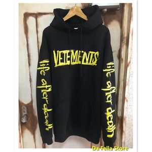 Black World Tour Hoodies Erkek Kadın Sarı Şehir Metin Baskılı Hoodie Sleeve Life Death Logo Sweatshirts Hoodies308a