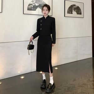 Платье из двух частей UNXX размера плюс, укороченный мини-костюм в китайском стиле для полных девушек, женский комплект 2023, черный пиджак, юбка-карандаш, офисная женская мода