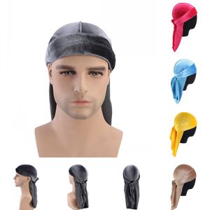 Popüler Velvet Durag Saç Bonnetler Kafatası Korsan Şapkası Uzun kuyruklu Dış Bisiklet Aksesuarları Yetişkin Erkek Kadınlar Moda Düz Renkli Kış Kapakları Kafa Bantları