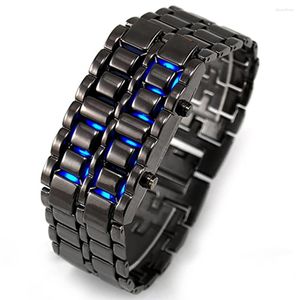 Montres-bracelets 2023 Style de mode Fer Samouraï Bracelet en métal Montre LED Heure numérique Montre électronique Relogio Feminino