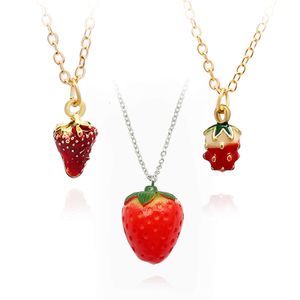 Red strawberry Pendant Necklace Fashionable Cream Strawberry Fruit Necklace Jewelry accessories for children