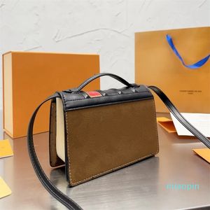 2023- Moda Tasarımcı Çanta Retro Stil Küçük Kare Çanta Klasik Yaş Yaş Kitap Crossbody Omuz Çantası