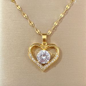 Charmes Gemmes Artificielles Coeur Pendentif Collier pour femmes Doré En Acier Inoxydable Lèvres Cou Chaîne Femme Colliers Bijoux Fille 230915