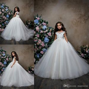 Pentelei 2019 Parlak Çiçek Kız Elbiseleri Düğünler İçin Yay Boncuklu Dantelli Küçük Çocuklar Bebek Önlükler Ucuz Süpürme Tren Communio329E