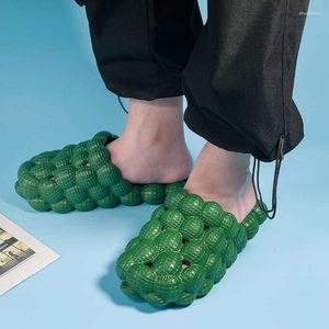 Terlik Trnis Sandalet Koreli Vücut Geliştirme Shiatsu 2023 Kış Düğün Flip Flops Güçlü Erkekler Tasarımcı Ayakkabı Hypebeast Tenis