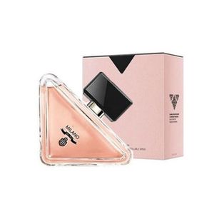 Kadın Parfüm EAU DE Parfum EDP 90ml, Taze ve Doğal Çiçek Kuzusu