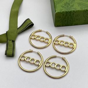 Anel de orelha de designer de argola simples dourado branco dourado para presente de dia dos namorados joias da moda com caixa original.