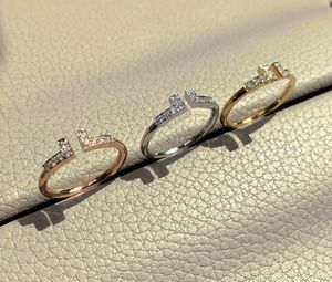 Стиль моды Diamond 925 Серебряный серебряный серебро гуманизированный дизайн любви кольца Bague anillos пара женщин жениться