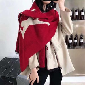 Lüks marka kış kaşmir v Kadınlar için Scarf Moda baskı sıcak şal başı sarma Pashmina Neckerchief panço püskül 2022286j