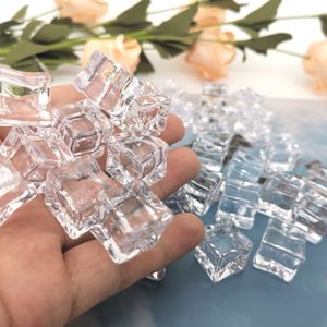 100 adet zanaat için sahte buz küpleri temizlik 10mm 14mm akrilik dekoratif buz kaya Tumbler için yapay kare kristal sahte buz ev dekorasyon vazo dolgu maddeleri