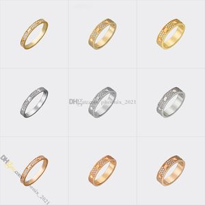 Дизайнер ювелирных изделий для женщин любит винтовое кольцо Дизайнер кольцо с бриллиантовые титановые стальные кольца.