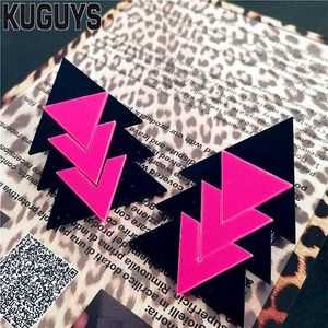 KUGUYS Gioelleria Raffinata E Alla Moda Oorbellen Acrilico Rosa Grandi Orecchini per Le Donne Pendientes Geometria Triangolo Orecchino Della Vite Prigioniera DJ DS Brincos221S