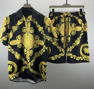Erkek Şort 2023 Gömlek Setleri Takımlar 23SS Çiçek Markası Gotik Üstler Ünlü Barok Kraliyet Baskı Kısa Kollu Lüks Kişiler Erkekler