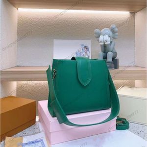 5a lüks bayan tasarımcı çanta yeşil debriyaj deri omuz çantası tote bayanlar çanta moda kayış çapraz çantalar çantalar 5 renkler yüksek kalite