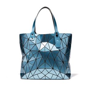 Yeni lüks çantalar kadınlar tote çanta tasarımcısı plaj büyük tote moda hologram omuz çantası kese bir ana geometrik çanta bolsa feminina gümüş çanta 230928