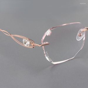 Güneş Gözlüğü Çerçeveleri Chashma Optik Glasslar Rimless Titanyum Işık Gözlükleri Moda gözlükler Çerçeve Kadınlar Elmas Kesilmiş Taşlar