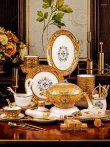 Bowls Light Luxury Bowl And Dish Set Household Chinese Court Golden Trim Bone China Cutlery Plates Combination El