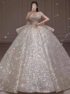 Дубай A 2024 Линия платья с блестками плюс размер часовня шлейф Милая Vestido De Novia свадебные платья с аппликациями на заказ с аппликацией