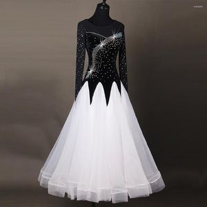Sahne Giyim Modern Dans Elbiseleri Lady Siyah Beyaz Dantel Etek Kıyafetleri Kadın Waltz/ Tango/ Balo Salonu Elbise Düğümleri DQ11023