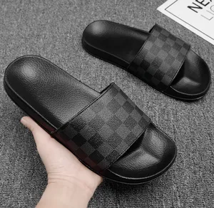 Модные тапочки роскошные дизайнерские сандалии плоские резиновые пляжные обувь открытая антискет