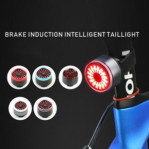 Велосипедные светильники USB -световой фонарь Смарт -тормозный датчик Taillights MTB дорожный цикл задний светодиод на спине велосипедных велосипедов