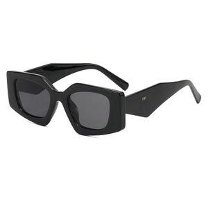 fabrika gözlük siyah PR Bayan gözlük çerçeveleri Tavuskuşu mavi yeşil uv400 gözlük markası adam güneş gözlüğü İnternet ünlü moda şovu beyaz kedi gözü güneş gözlüğü