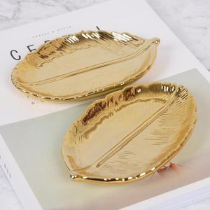 Plates Nordic Golden Leaf Ceramic Storage Key Jewelry Tray Dried Fruit Dish Home Decoration Ornaments Kitchen Tableware