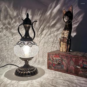 Masa lambaları TuoDing Lamba Eşsiz Kişilik Cam Kahve Dükkanı Bar İç Mekan Kristal