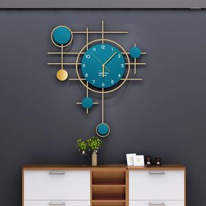 Wall Clocks Light Luxury Decorative Clock Living Room Home Fashion Creative Simple Modern Personality Nordic Art
